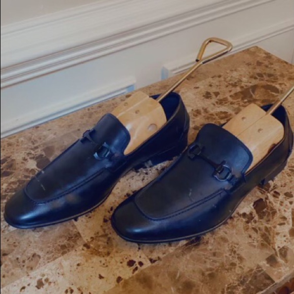 Ferragamo - Picture 2 of 3